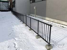 のフェンス・柵 ミエッタフェンス 防犯たて格子タイプ 自由柱施工 施工例