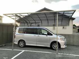 LIXIL リクシル(トステム)のカーポート テールポートシグマIII 積雪～20cm対応 施工例