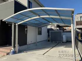 YKKAPのカーポート レイナツインポートグラン　積雪～20cm対応 施工例
