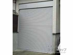 のガレージシャッター プラテアII スチールタイプ 内蔵 電動式 施工例