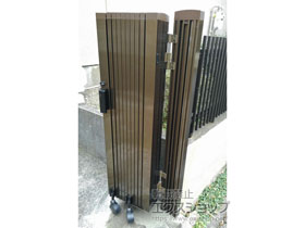 のカーゲート トリップゲートII 1型 シンプル ノンレール 片開き 30S 施工例