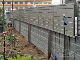 のフェンス・柵 シャトレナ 1型 フリー支柱タイプ 多段支柱（パネル1段） 施工例