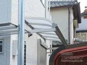 YKKAPのテラス屋根 ソラリア R型 ルーフタイプ 単体 積雪〜20cm対応 施工例