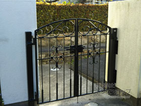 の門扉 コラゾン2型 両開き　柱使用 施工例