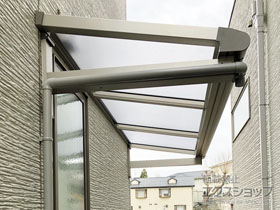 のテラス屋根 ヴェクターテラス F型 ルーフタイプ 単体 積雪〜20cm対応 施工例