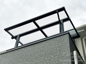 のバルコニー・ベランダ屋根 スピーネ F型 屋根タイプ 単体 積雪〜20cm対応 施工例