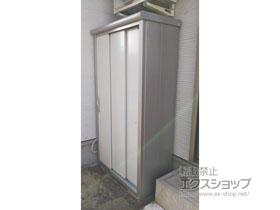 の物置・屋外倉庫 エスモ 一般型 1050×520×1959 ESE-1005A-PW 施工例
