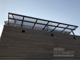 のバルコニー・ベランダ屋根 スピーネ F型 屋根タイプ 連棟 積雪〜20cm対応 施工例