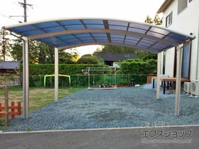 YKKAPのカーポート レイナツインポートグラン　積雪～20cm対応 施工例