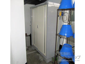 の物置・屋外倉庫 シンプリー 一般型 1100×515×1603 MJX-115D-FW 施工例