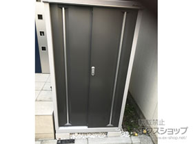 の物置・屋外倉庫 シンプリー 一般型 900×755×1603 MJX-097D-P-【PG】 施工例