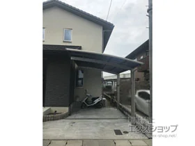 YKKAPのカーポート レイナポートグラン　積雪～20cm対応 施工例