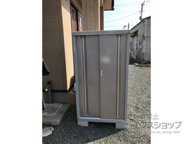 の物置・屋外倉庫 シンプリー 一般型 900×615×1603（MJX-096D-P） MJX-096D-P-AR 施工例