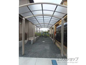 YKKAPのカーポート レイナワンポートグラン 縦連棟 積雪〜20cm対応 施工例