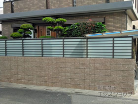 のフェンス・柵 サニーブリーズフェンスS型 間仕切りタイプ 施工例