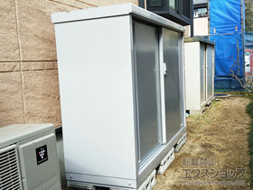 の物置・屋外倉庫 シンプリー 一般型 1520×515×1103（MJX-155B） MJX-155B-FS 施工例