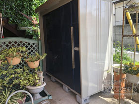 の物置・屋外倉庫 Mr.ストックマンダンディ 一般型 2200×890×2110 ND-2208-【DB】 施工例