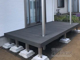 YKKAPのウッドデッキ リウッドデッキ 200 施工例
