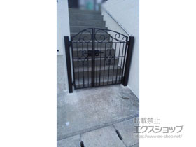 の門扉 コラゾン2型 両開き親子 柱使用 施工例