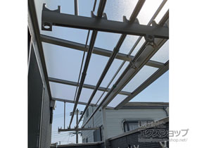 のバルコニー・ベランダ屋根 スピーネ F型 屋根タイプ 単体 積雪〜20cm対応 施工例