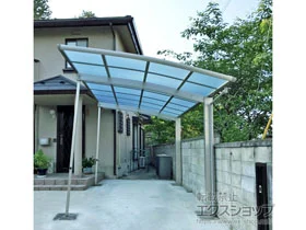 YKKAPのカーポート レイナポートグラン　積雪～20cm対応 施工例