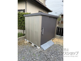 の物置・屋外倉庫 エスケーエイト SK8-100 一般型 2200×1600×1940 SK8-100-GK 施工例