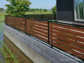 のフェンス・柵 モクアルフェンス 横板タイプ 自由柱施工 施工例