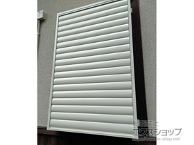 の面格子・窓格子 目隠し可動ルーバー 装飾窓用 施工例