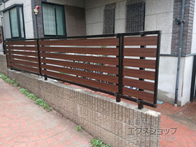 のフェンス・柵 モクアルフェンス 横板タイプ 自由柱施工 施工例