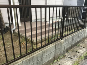 のフェンス・柵 ミエッタフェンス 防犯たて格子タイプ 自由柱施工 施工例