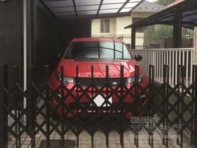 のカーゲート トリップゲート NC型 ノンキャスター 片開き 30S 施工例