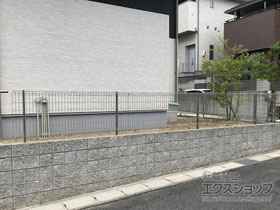 のフェンス・柵 ハイグリッドフェンスN8型 フリーポールタイプ 施工例