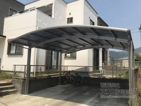 YKKAPのカーポート レイナツインポートグラン　積雪～20cm対応 施工例