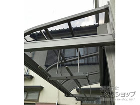 のバルコニー・ベランダ屋根 スピーネ R型 ルーフタイプ 単体 積雪〜20cm対応 施工例