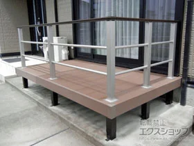 YKKAPのウッドデッキ リウッドデッキ 200 施工例