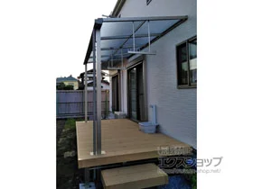 YKKAPのウッドデッキ リウッドデッキ 200＋独立式 リウッドステップ2型×2台 施工例