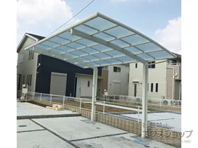 YKKAPのカーポート レイナポートグラン　積雪～20cm対応 施工例