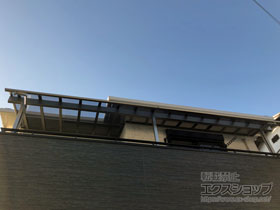 のバルコニー・ベランダ屋根 スピーネ R型 屋根タイプ 連棟 積雪〜50cm対応 施工例