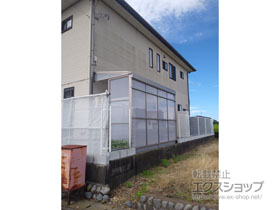 のストックヤード スピーネストックヤードF型 パネルタイプ 袖壁仕様 積雪〜20ｃｍ対応 施工例