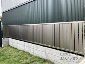 のフェンス・柵 セレビューフェンス R4型 自在柱式 施工例