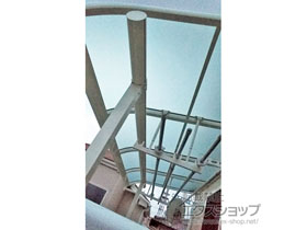 のバルコニー・ベランダ屋根 ヴェクターテラス R型 屋根タイプ 単体 積雪〜20cm対応 施工例