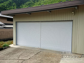 のガレージシャッター プラテアII スチールタイプ 内蔵 電動式 施工例