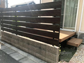 のフェンス・柵 フレイナフェンス Y3型 木調タイプ フリー支柱タイプ 施工例