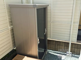 の物置・屋外倉庫 エスモ 一般型 1050×750×1959 ESE-1007A-【SM】 施工例