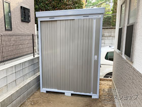 の物置・屋外倉庫 ネクスタ 多雪地型 1790×1790×2375（NXN-32H） NXN-32H-MB 施工例