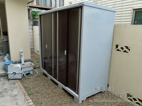 の物置・屋外倉庫 シンプリー 一般型 2160×905×1903（MJX-219E-P） MJX-219E-P-TB 施工例