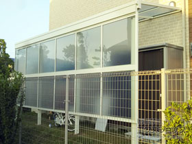 のテラス屋根 ソラリア F型 テラスタイプ 単体 積雪〜20cm対応 施工例