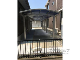 YKKAPのカーポート レイナワンポートグラン 縦連棟 積雪〜20cm対応 施工例