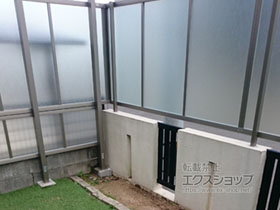 のフェンス・柵 ライシスフェンス P型 ポリカーボネート　フリーポールタイプ 施工例