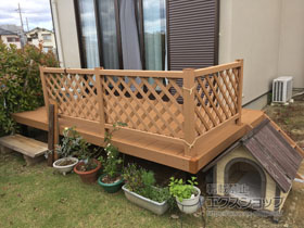 のウッドデッキ リウッドデッキ 200＋リウッドデッキフェンス2型 ラチス格子＋リウッドステップ5型 Ｓタイプ（2段） 施工例